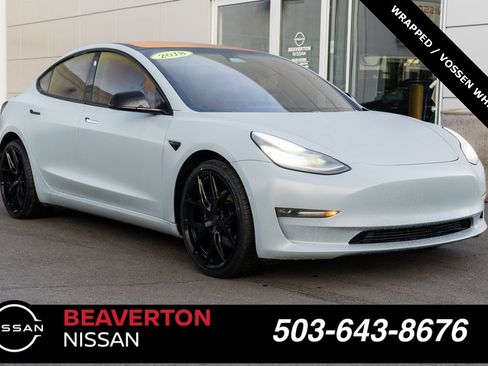 Used 2018 Tesla Model 3 Long Range image 1