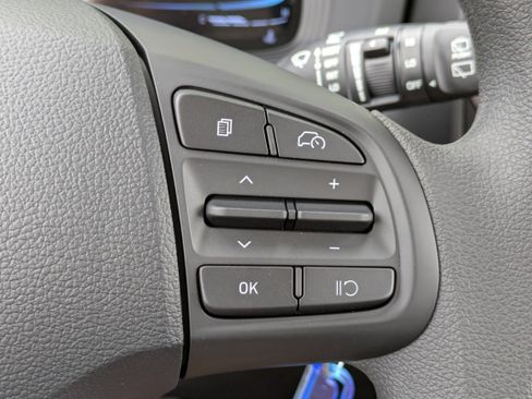 New 2026 Hyundai Venue SE FWD image 20