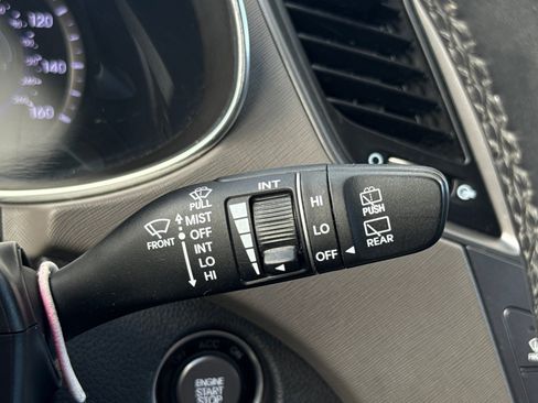 Used 2014 Hyundai Santa Fe Sport w/ Technology Package 14 FWD image 35