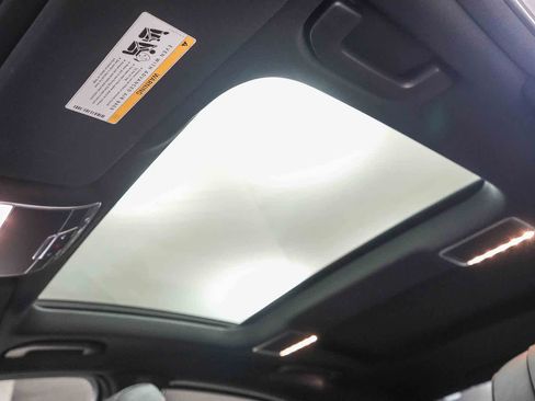 Used 2018 Mercedes-Benz S 450 4MATIC Sedan image 36