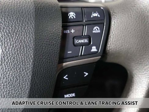 Used 2025 Toyota Camry LE image 3