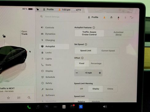 Used 2023 Tesla Model 3 Standard Range image 19