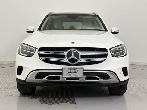 Used 2022 Mercedes-Benz GLC 300 4MATIC w/ Premium Package Lite image 6