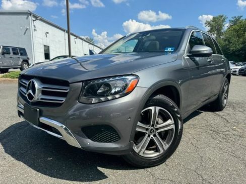Used 2018 Mercedes-Benz GLC 300 4MATIC w/ Multimedia Package image 1