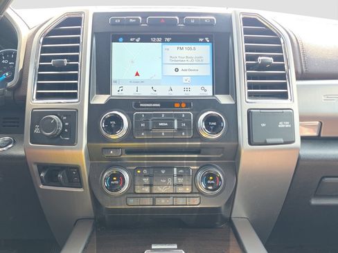 Used 2017 Ford F350 Platinum w/ Platinum Ultimate Package AWD/4WD image 13