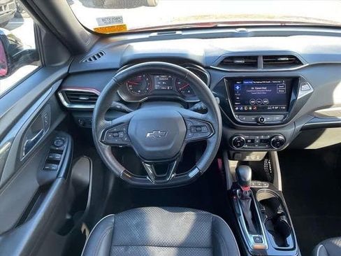 Used 2023 Chevrolet TrailBlazer RS w/ Convenience Package image 10