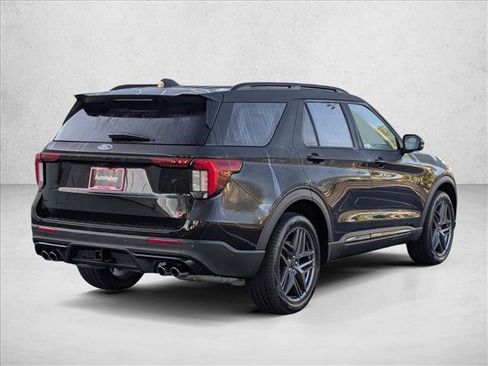 New 2026 Ford Explorer ST RWD image 2