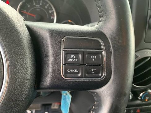 Used 2017 Jeep Wrangler Unlimited Sport w/ Quick Order Package 24S AWD/4WD image 25