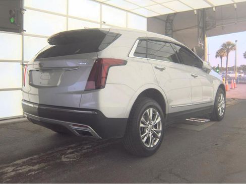 Used 2020 Cadillac XT5 Premium Luxury FWD image 5