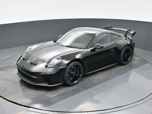 Certified 2022 Porsche 911 GT3 RWD image 26