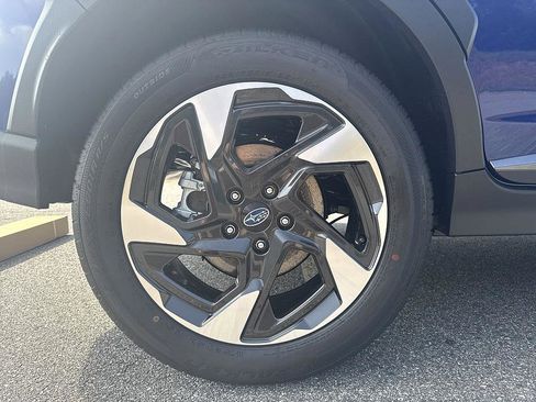 New 2025 Subaru Crosstrek 2.5i Limited w/ Crosstrek Mirror Package image 9