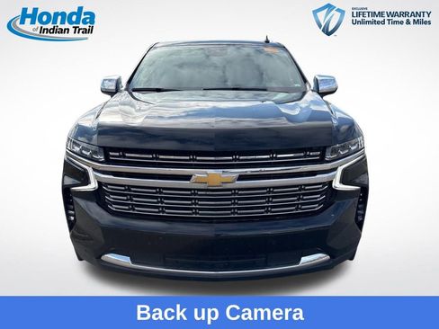 Used 2024 Chevrolet Suburban Premier image 2