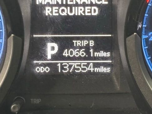 Used 2016 Toyota Corolla S image 18