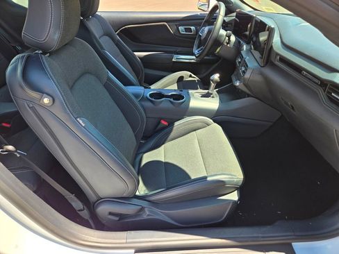 Used 2024 Ford Mustang Coupe RWD image 13