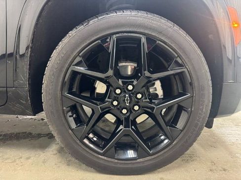 Used 2024 Chevrolet Traverse RS w/ LPO, Floor Liner Package image 45