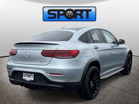 Used 2022 Mercedes-Benz GLC 300 4MATIC Coupe image 4