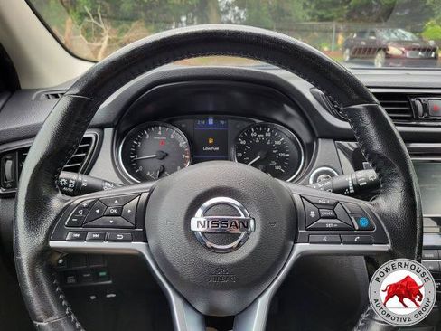 Used 2021 Nissan Rogue Sport SL w/ Premium Package AWD/4WD image 34