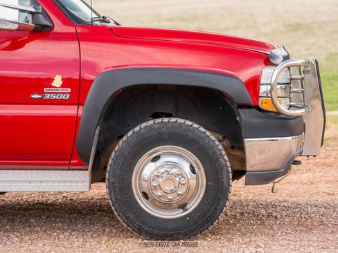 Used 2001 Chevrolet Silverado 3500 LS w/ Off-Road Skid Plate Pkg image 83