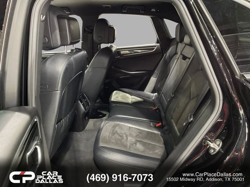 Used 2017 Porsche Macan AWD/4WD image 20