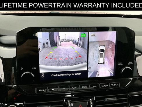 Used 2023 Nissan Pathfinder SL AWD/4WD image 29
