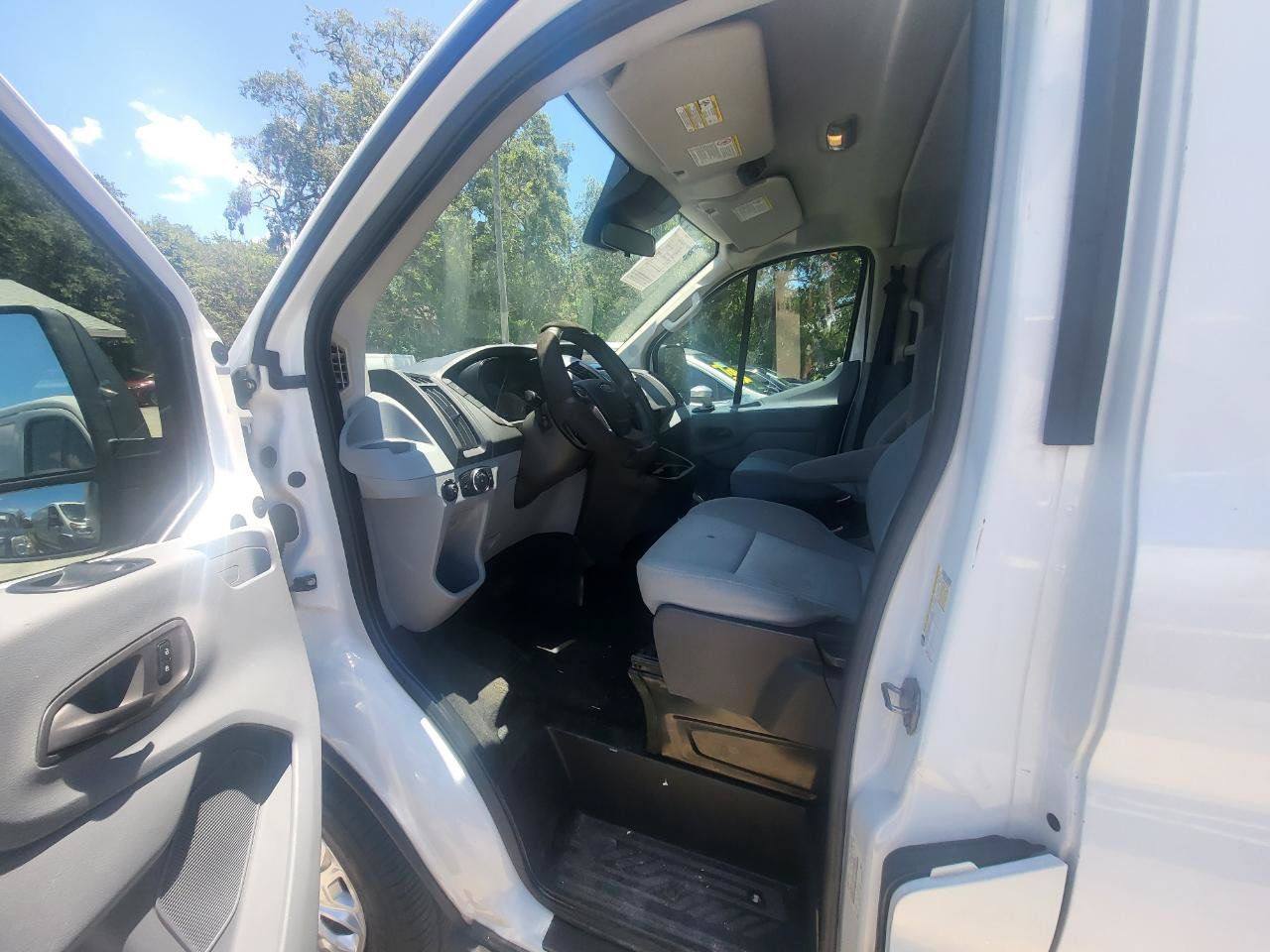Used 2016 Ford Transit 350 XLT RWD image 27