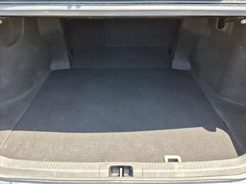 Used 2022 Toyota Camry LE FWD image 6