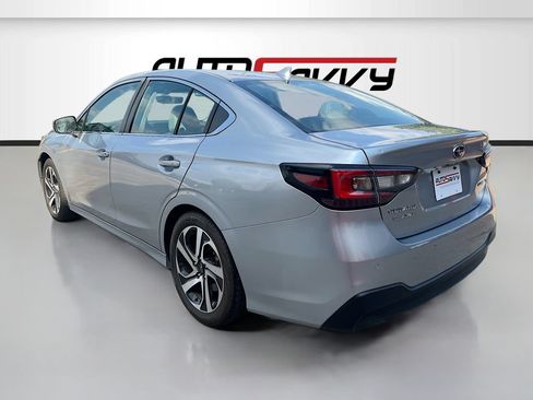 Used 2022 Subaru Legacy Limited AWD/4WD image 5