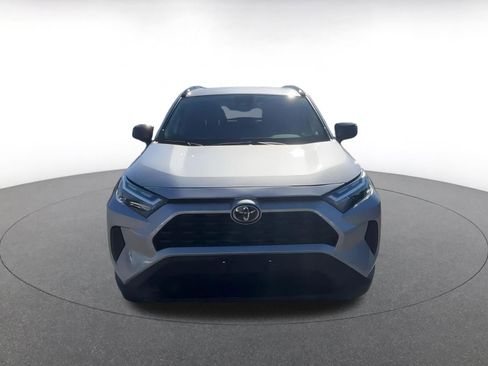 Used 2025 Toyota RAV4 LE image 4
