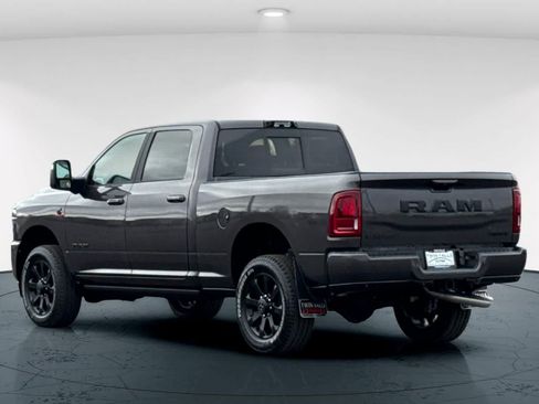 New 2026 RAM 2500 Laramie AWD/4WD image 8