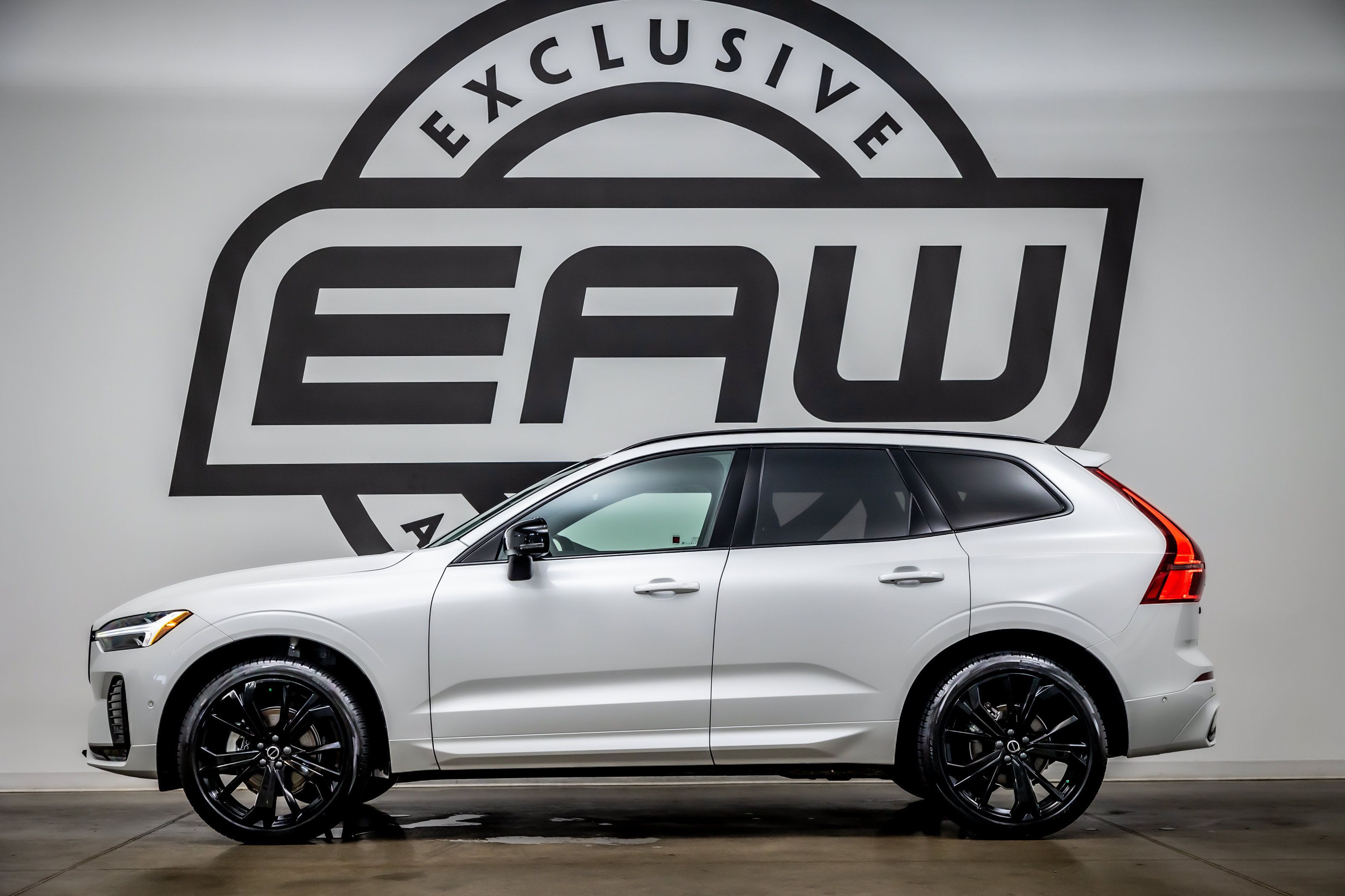 Used 2026 Volvo XC60 B5 Ultra w/ Protection Package Premier AWD/4WD image 6