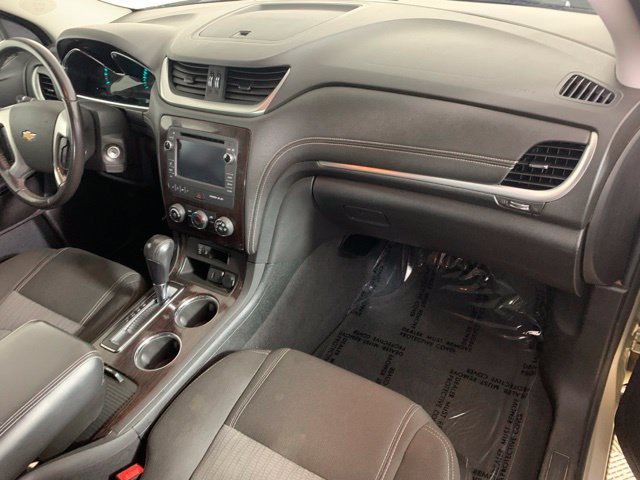 Used 2017 Chevrolet Traverse LT AWD/4WD image 7