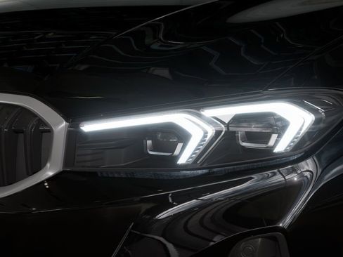 New 2026 BMW 330i xDrive Sedan w/ Premium Package image 31