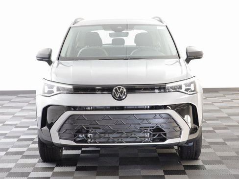 New 2025 Volkswagen Taos S image 21