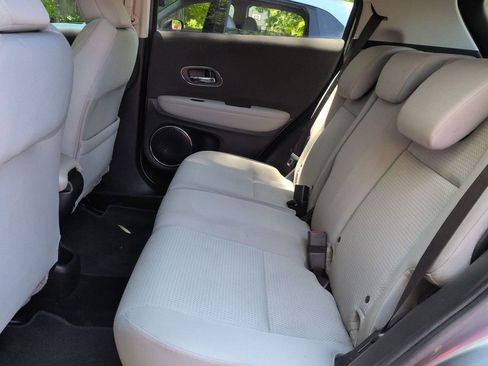 Used 2019 Honda HR-V EX image 15