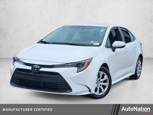 Used 2024 Toyota Corolla LE image 1