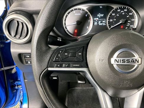 Used 2021 Nissan Versa S image 17