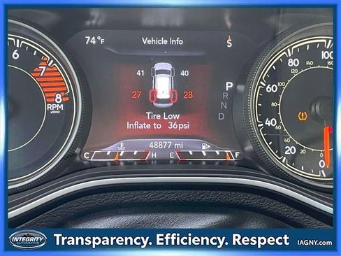 Used 2022 Jeep Cherokee Trailhawk image 26