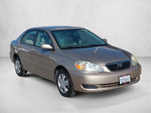 Used 2007 Toyota Corolla LE image 3