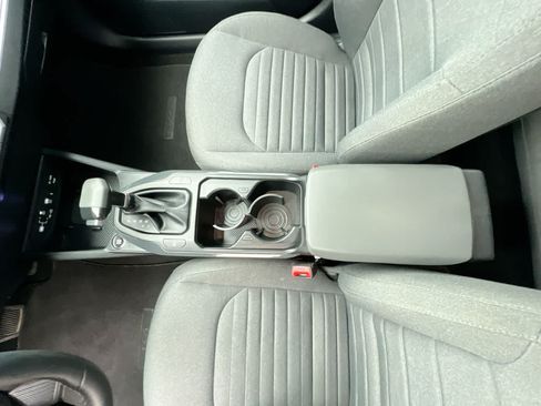 Certified 2025 Kia K4 EX FWD image 21