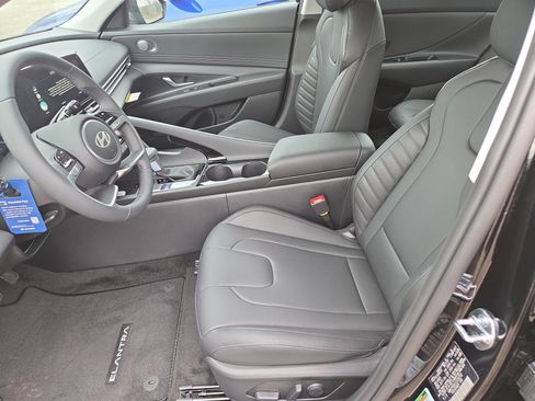 New 2026 Hyundai Elantra Limited w/ Cargo Package image 5