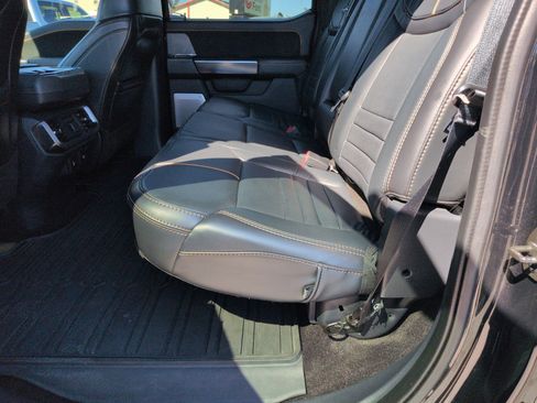 Used 2021 Ford F150 Platinum image 30