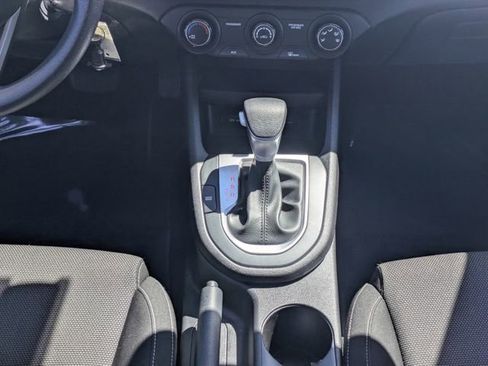 Used 2023 Kia Forte LXS image 17