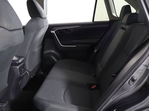Used 2021 Toyota RAV4 LE AWD/4WD image 25