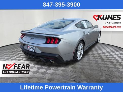 Used 2025 Ford Mustang GT Premium image 7