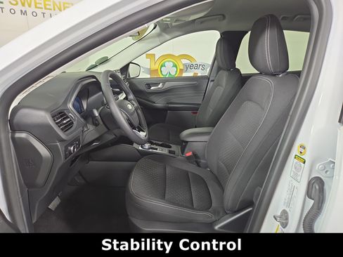Used 2023 Ford Escape Active w/ Tech Pack #2 FWD image 11