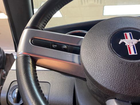 Used 2006 Ford Mustang GT image 23