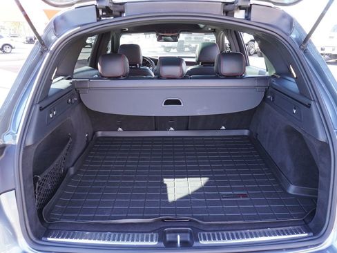 Used 2019 Mercedes-Benz GLC 63 AMG GLC 63 AMG image 8