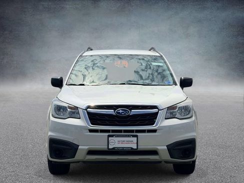 Used 2017 Subaru Forester 2.5i w/ Alloy Wheel Package AWD/4WD image 6