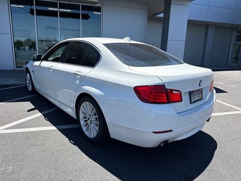 Used 2011 BMW 535i xDrive Sedan AWD/4WD image 4