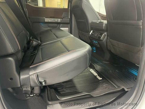 Used 2023 Ford F150 Lariat w/ Equipment Group 502A High image 19